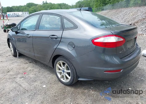 2015 Ford Fiesta Se из США, поврежденный, VIN 3FADP4BJ7FM196637